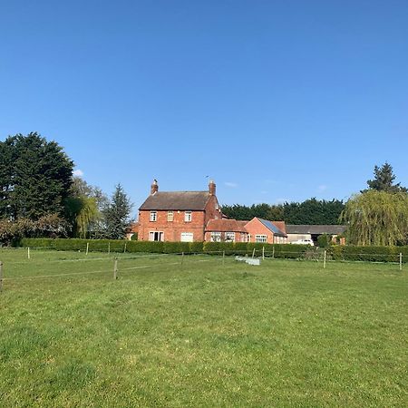 Wellbet Farm Hotel Swinderby Екстериор снимка
